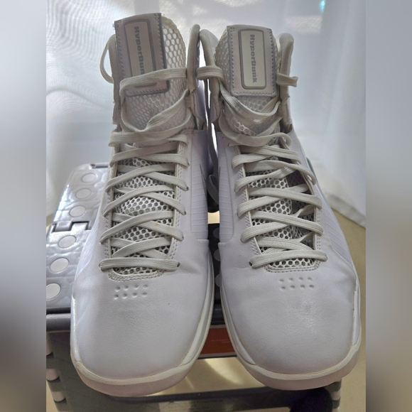 Nike Hyperdunk 08 - Picture 4 of 9